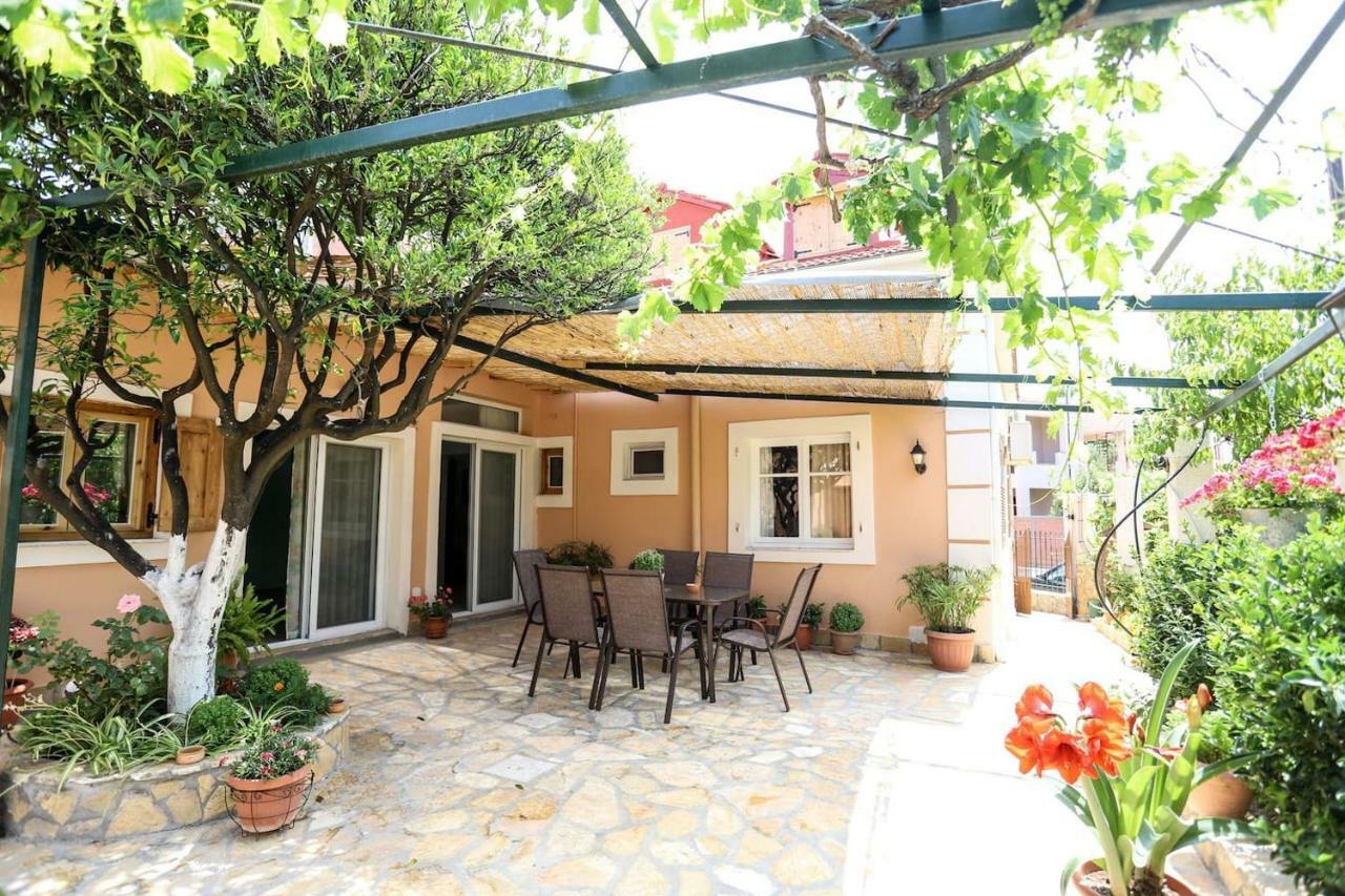 Affittacamere Garden House Kastellani Kastellanoi  Esterno foto