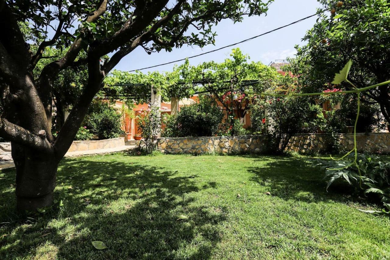 Affittacamere Garden House Kastellani Kastellanoi  Esterno foto