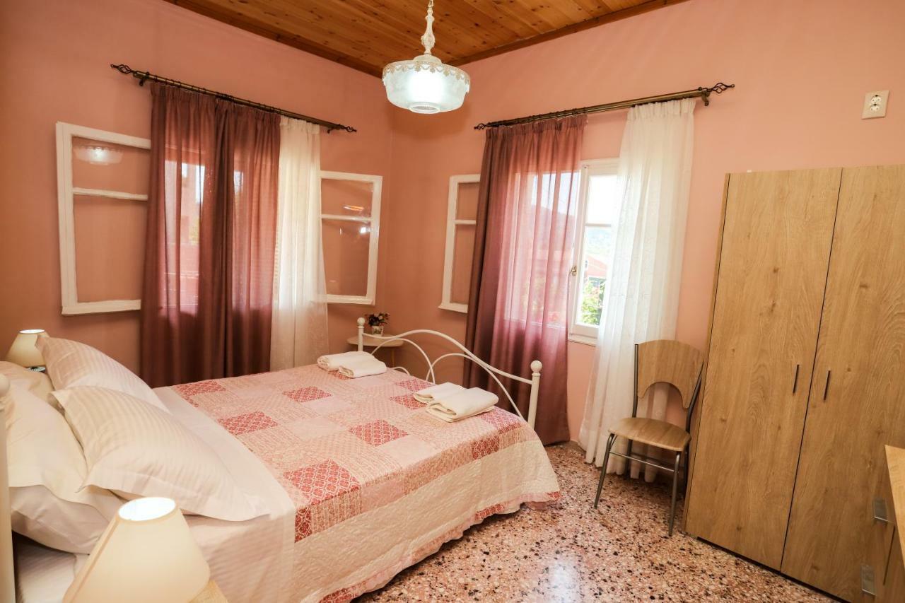 Affittacamere Garden House Kastellani Kastellanoi  Esterno foto
